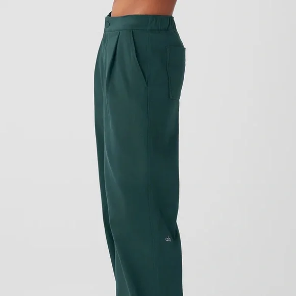 Alo Yoga Road Trip Trouser - Picture 7 of 7